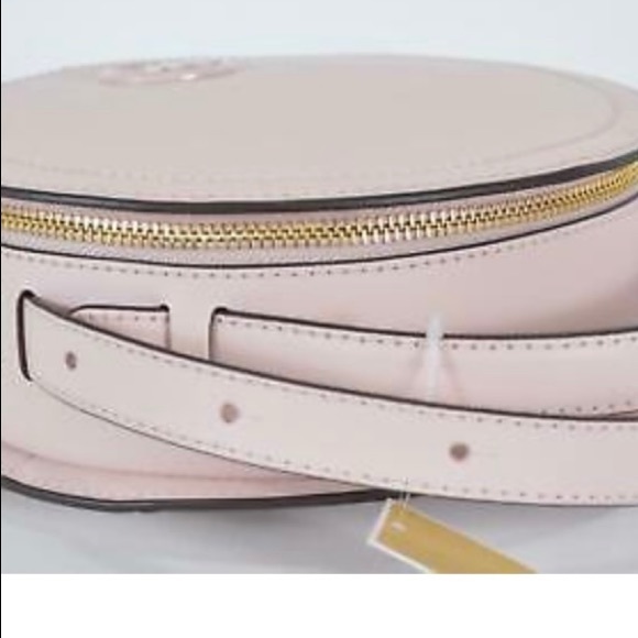 New Michael Kors AIDY Medium Powder Blush - Picture 2 of 5